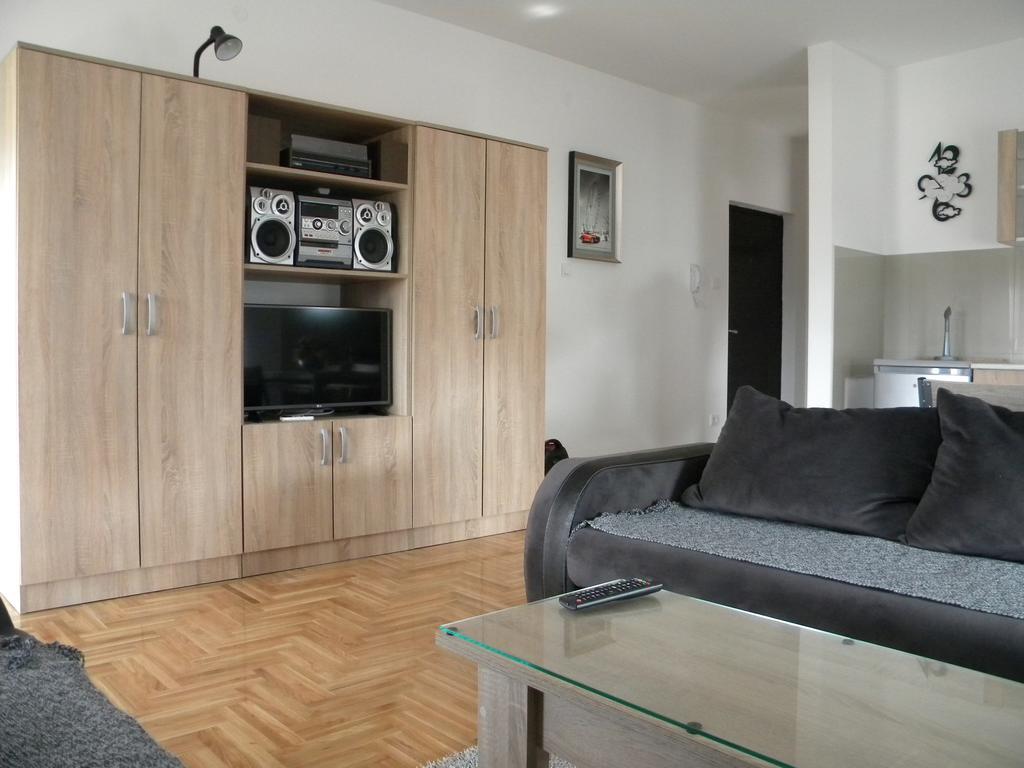 Apartment Srebrni Oblak Аранджеловац Екстериор снимка